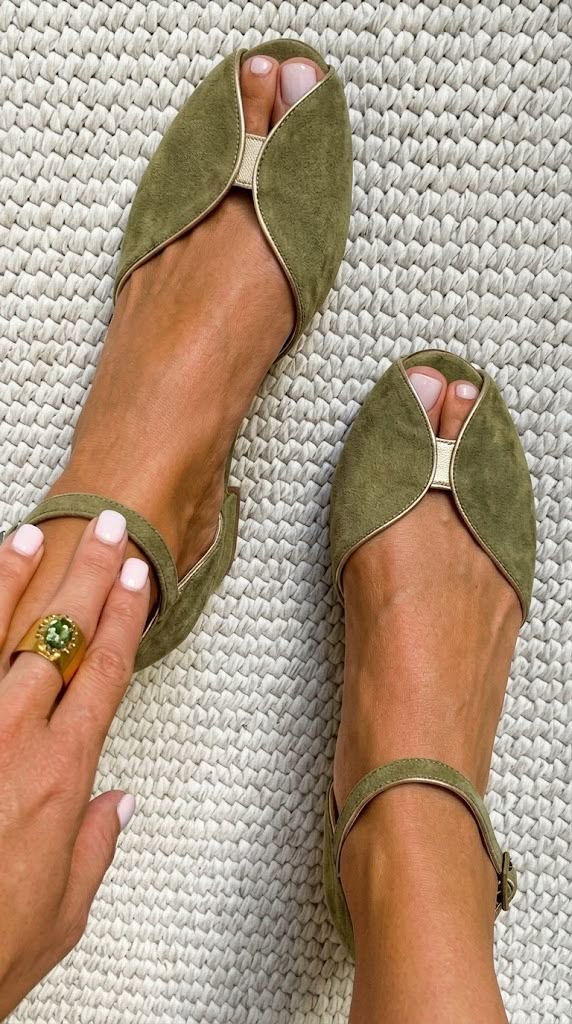 Olivia™ | Elegante sandalen in saliegroen