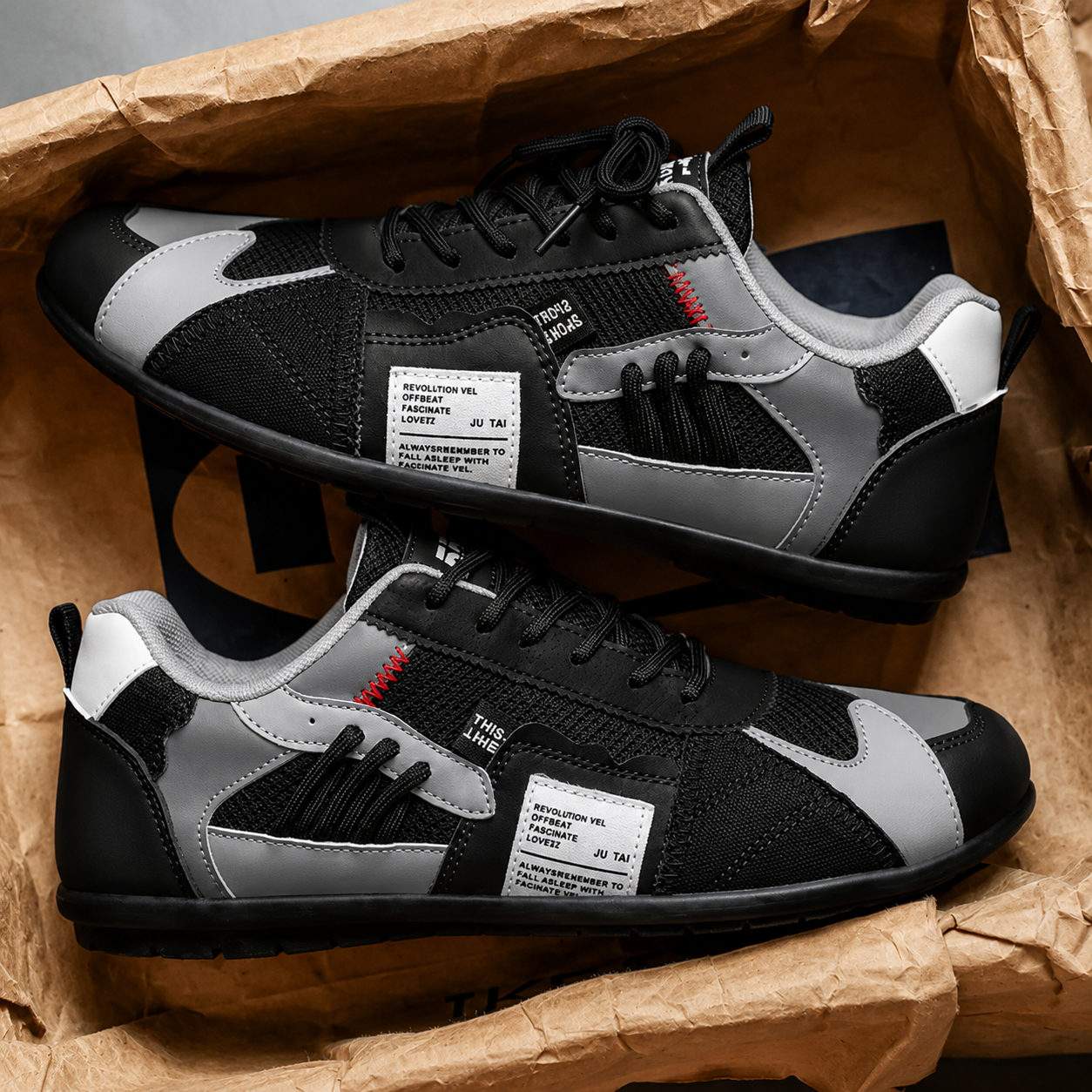 LaVina | Kleurrijke retro sneakers | GIOVANNI