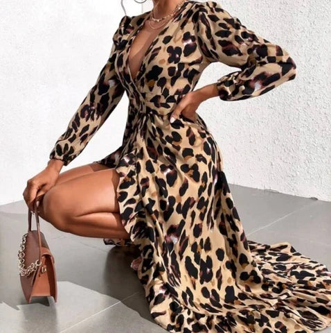 Nina™ | V-Hals Jurk met Luipaardprint