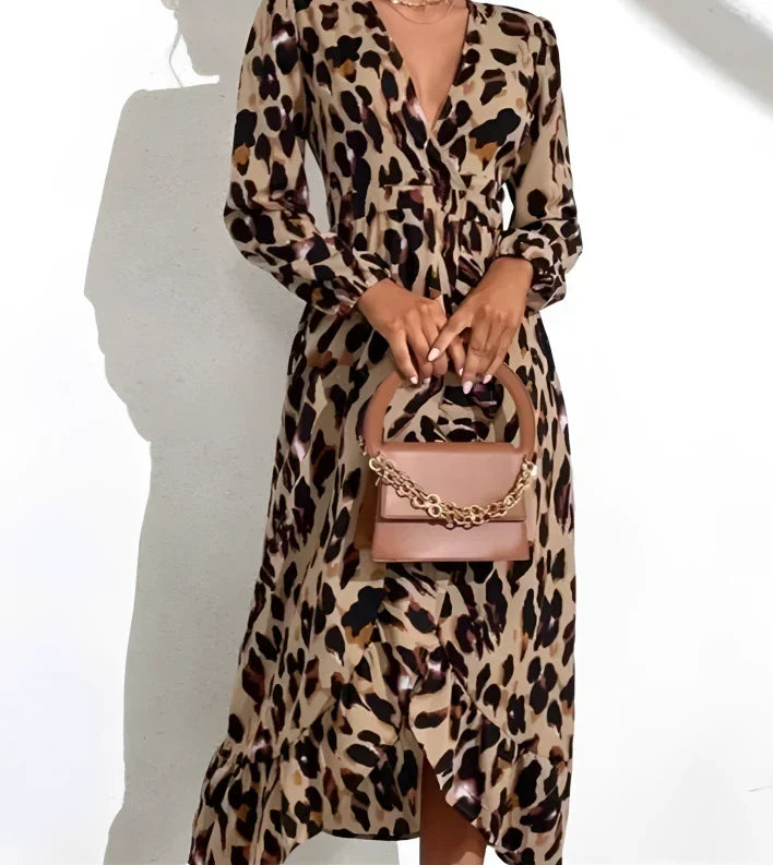 Nina™ | V-Hals Jurk met Luipaardprint
